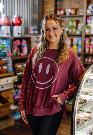 Smile City Sweatshirt in Plum