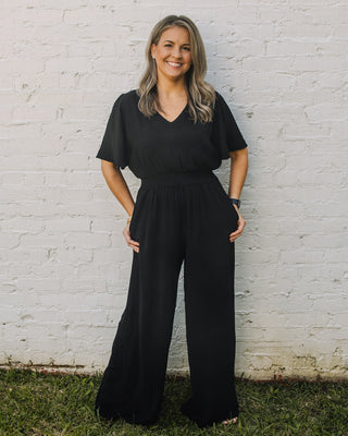 Uptown Elegance Solid Jumpsuit in Black